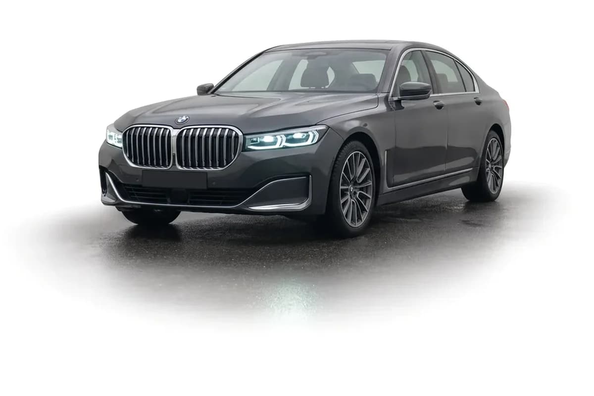 BMW 7 G11 (2015–2022)
