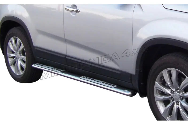 Astmelauad Design, alumiiniumastmete ja neopreeniga øovaal, poleeritud — Kia Sorento (2009–2012)