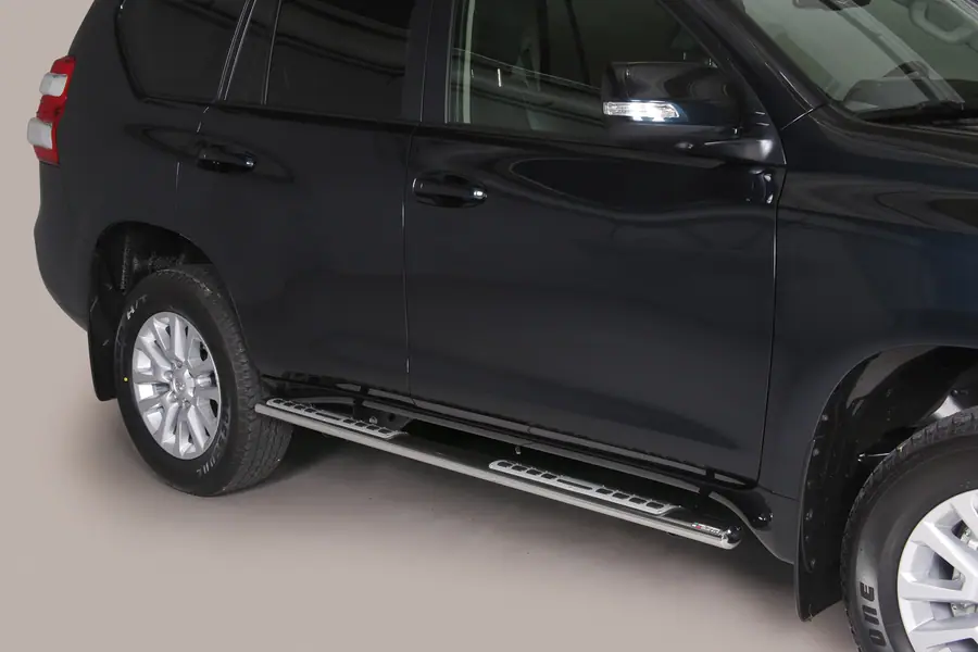 Design side steps with aluminium treads øovaal, mirror polished — Toyota Land Cruiser 150 (2010–2013)