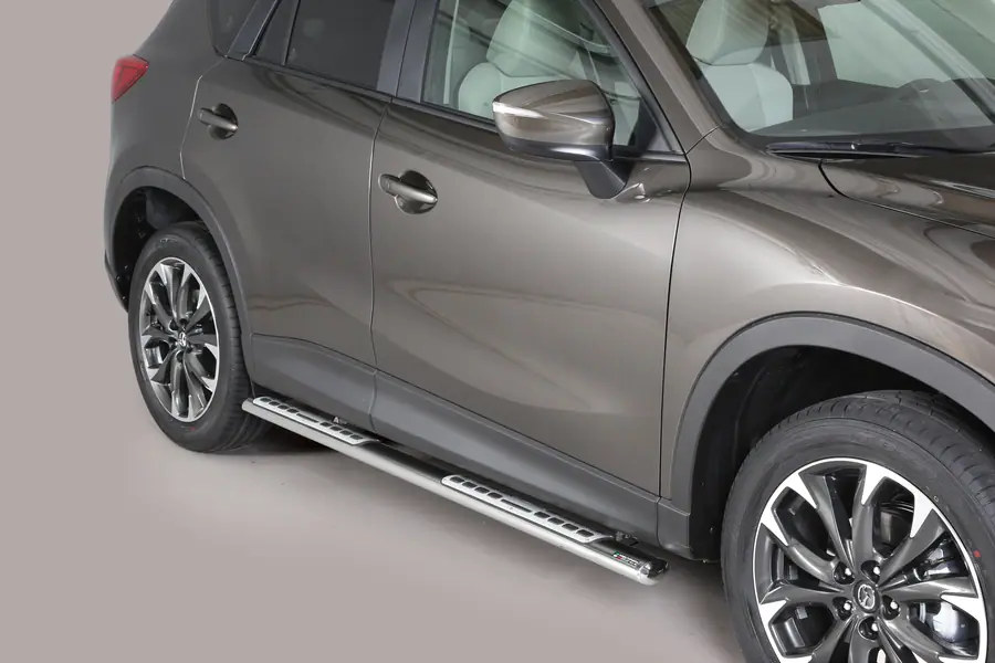 Astmelauad Design, alumiiniumastmete ja neopreeniga øovaal, poleeritud — Mazda CX-5 (2015–2016)