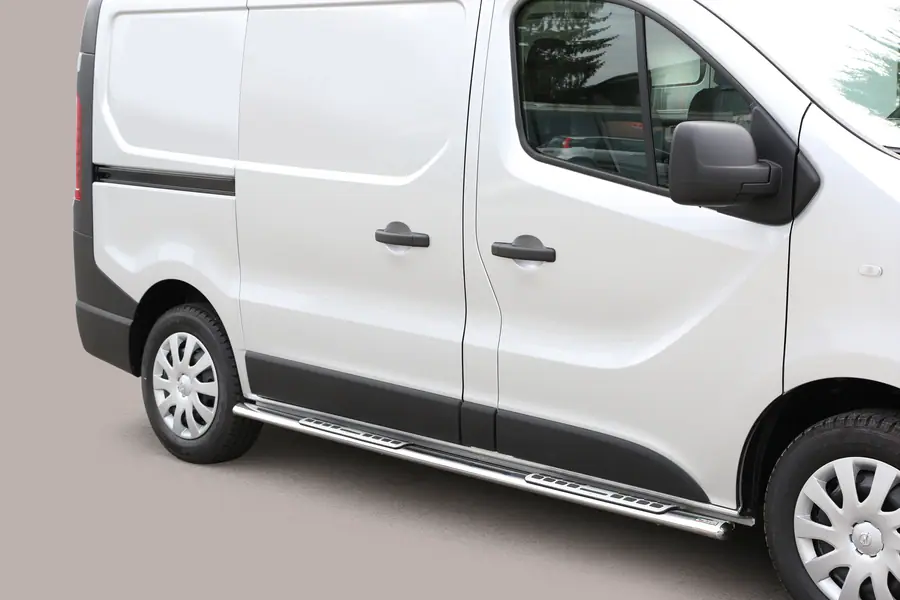 Astmelauad Design, alumiiniumastmete ja neopreeniga øovaal, poleeritud — Opel Vivaro (2014–)