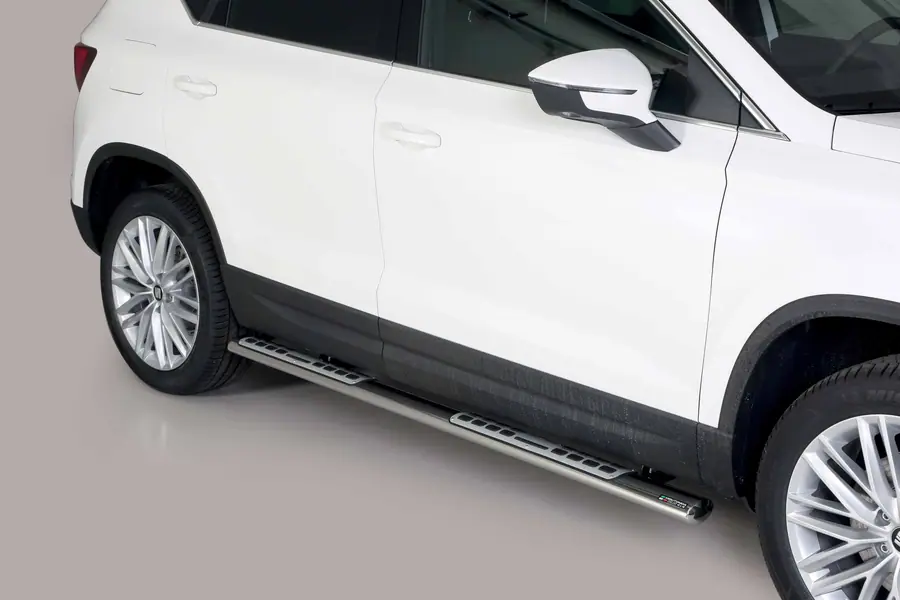 Astmelauad Design, alumiiniumastmete ja neopreeniga øovaal, poleeritud — SEAT Ateca (2018–2020)