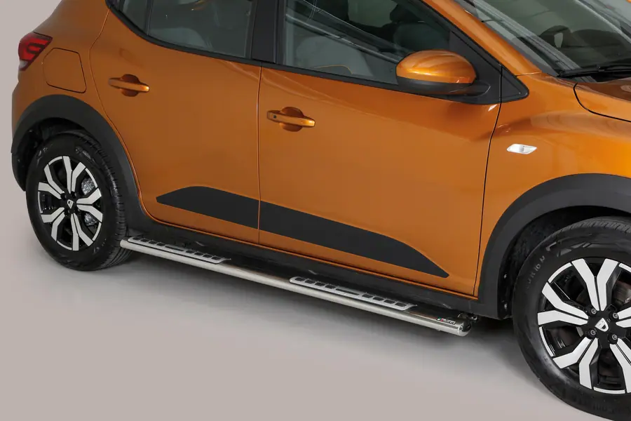 Astmelauad Design, alumiiniumastmete ja neopreeniga øovaal, poleeritud — Dacia Sandero Stepway (2021–)