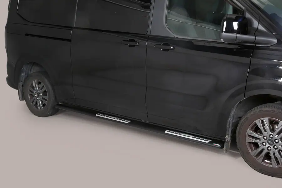 Design side steps with aluminium treads øovaal, black — Ford Tourneo Custom (2024–)