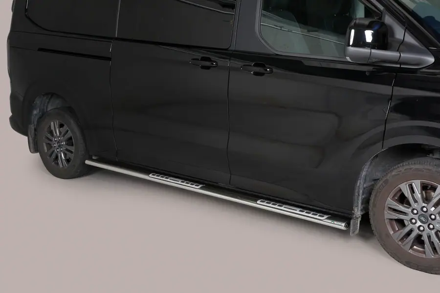 Design side steps with aluminium treads øovaal, mirror polished — Ford Tourneo Custom (2024–)
