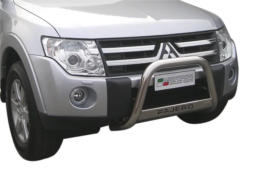 Medium bar, engraved ø63, mirror polished — Mitsubishi Pajero (2007–2014)