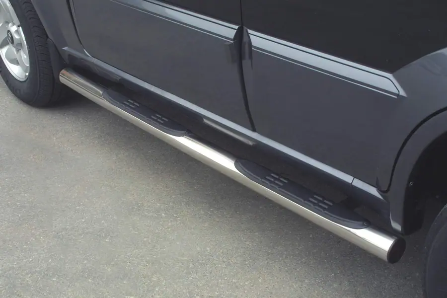 Astmelauad Grand Pedana, plastastmetega ø76, poleeritud — Hyundai Terracan (2001–2004)