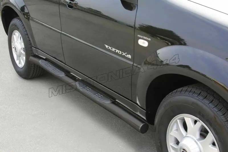 Grand Pedana side steps with plastic treads ø76, black — SsangYong Rexton (2004–2006)