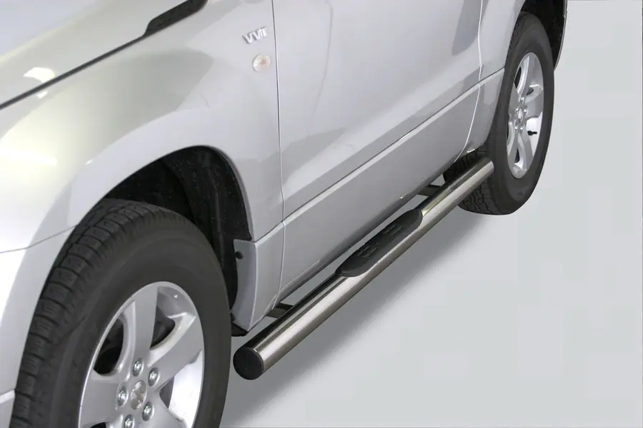 Grand Pedana side steps with plastic treads ø76, mirror polished — Suzuki Grand Vitara (2005–2008)