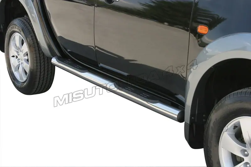 Grand Pedana side steps with plastic treads ø76, mirror polished — Mitsubishi L200 (2006–2009)