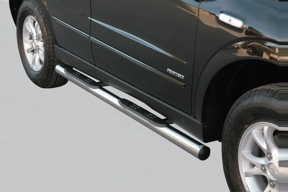Пороги Grand Pedana с пластиковыми накладками ø76, полированная — SsangYong Actyon (2006–)