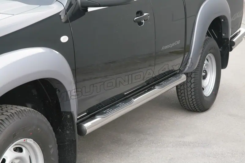 Grand Pedana side steps with plastic treads ø76, mirror polished — Mazda BT-50 (2007–2009)