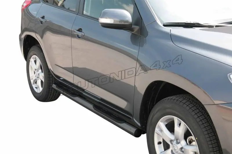 Пороги Grand Pedana с пластиковыми накладками ø76, чёрная — Toyota RAV4 (2006–2010)