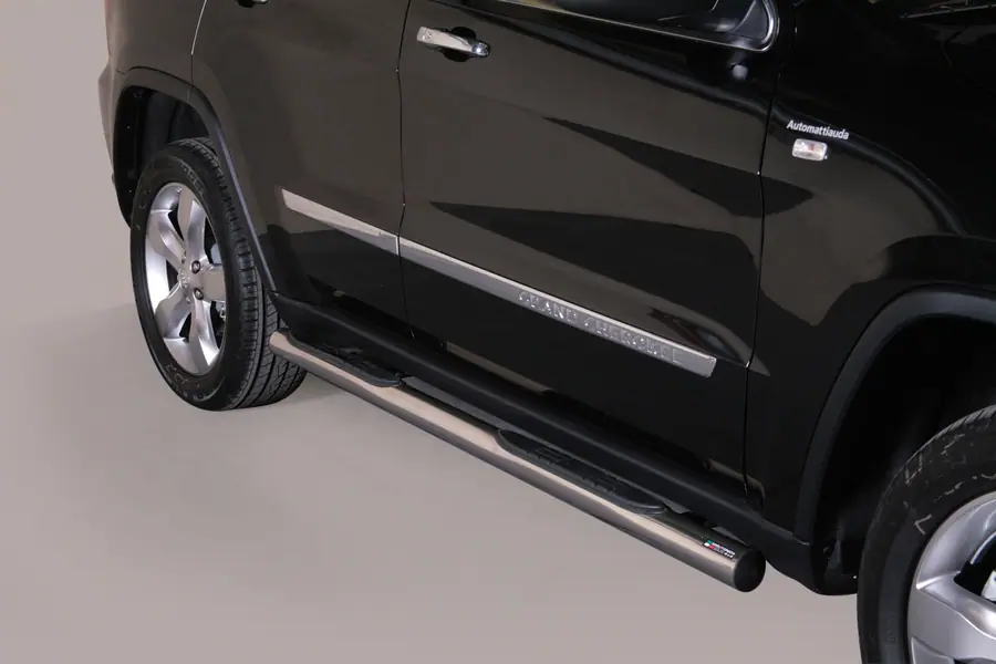 Grand Pedana side steps with plastic treads ø76, mirror polished — Jeep Grand Cherokee (2011–2014)