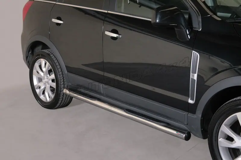 Grand Pedana side steps with plastic treads ø76, mirror polished — Opel Antara (2011–)