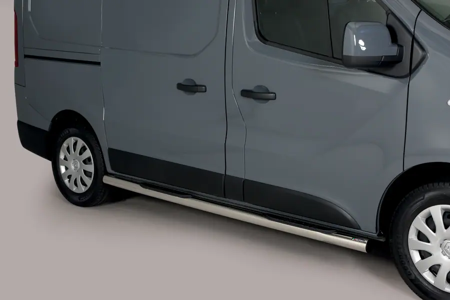 Astmelauad Grand Pedana, plastastmetega ø76, poleeritud — Renault Trafic (2014–2019)