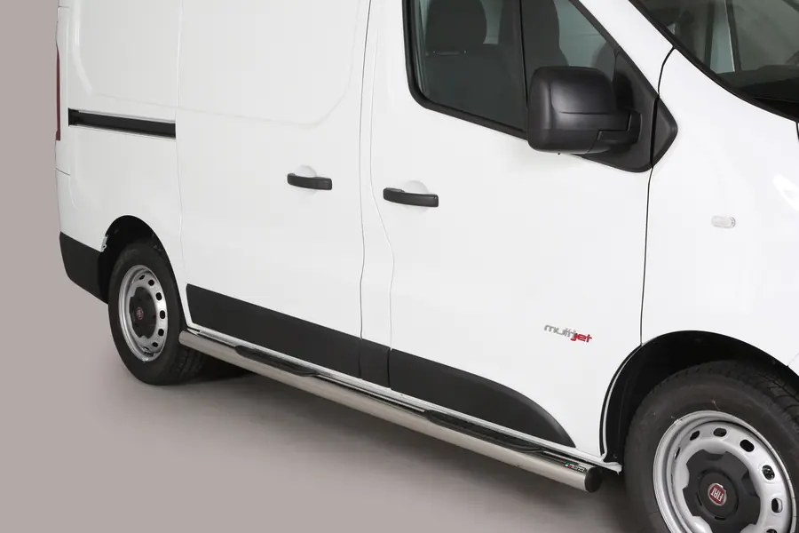 Grand Pedana side steps with plastic treads ø76, mirror polished — Fiat Talento (2016–)