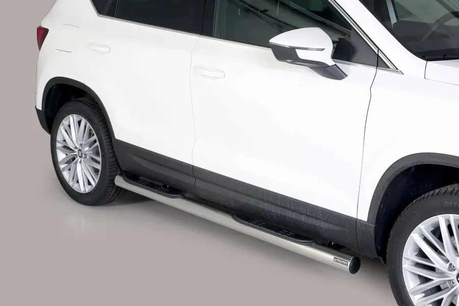Astmelauad Grand Pedana, plastastmetega ø76, poleeritud — SEAT Ateca (2018–2020)