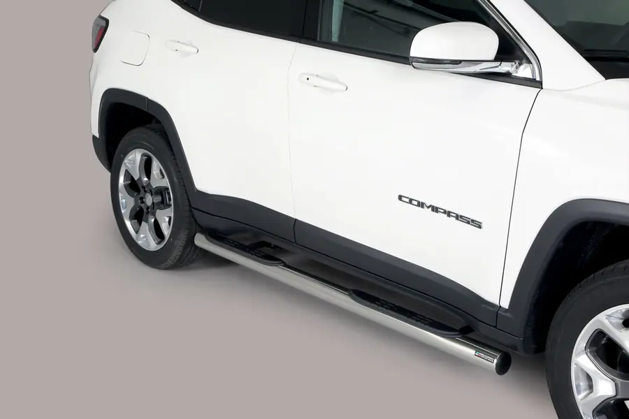 Пороги Grand Pedana с пластиковыми накладками ø76, полированная — Jeep Compass (2017–)