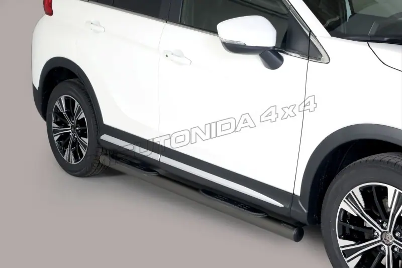 Пороги Grand Pedana с пластиковыми накладками ø76, чёрная — Mitsubishi Eclipse Cross (2017–)