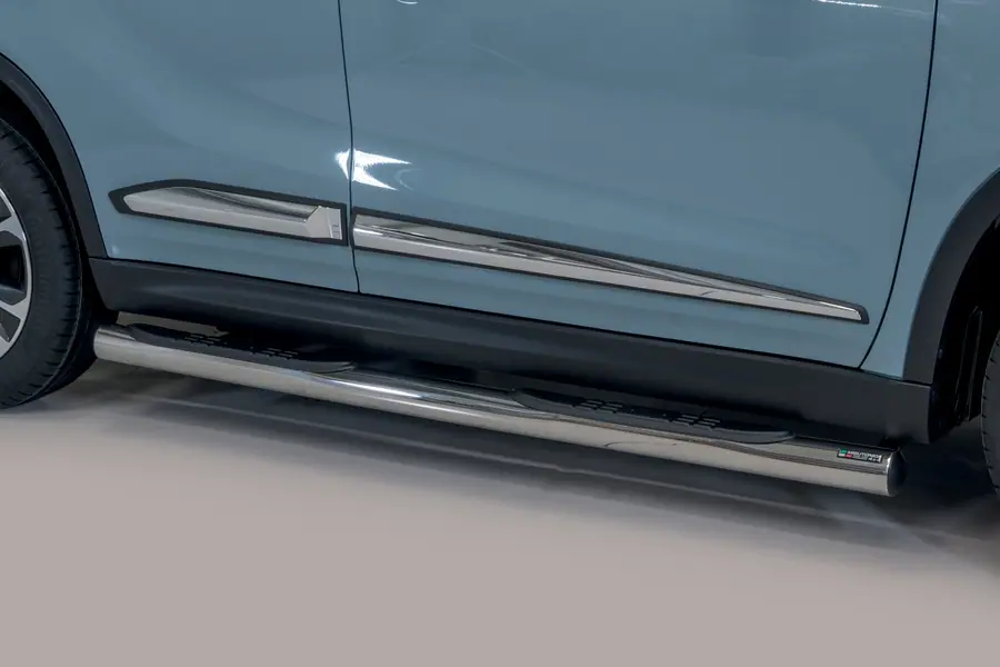 Astmelauad Grand Pedana, plastastmetega ø76, poleeritud — Suzuki Vitara (2019–)