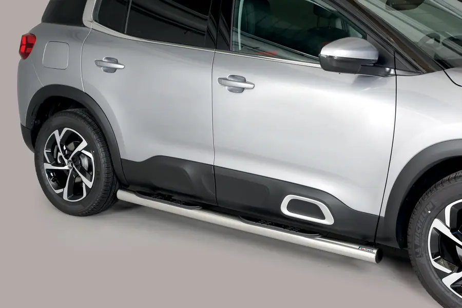 Пороги Grand Pedana с пластиковыми накладками ø76, полированная — Citroën C5 Aircross (2019–)