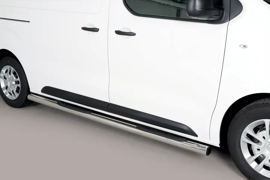 Grand Pedana side steps with plastic treads ø76, mirror polished — Opel Vivaro (2014–)