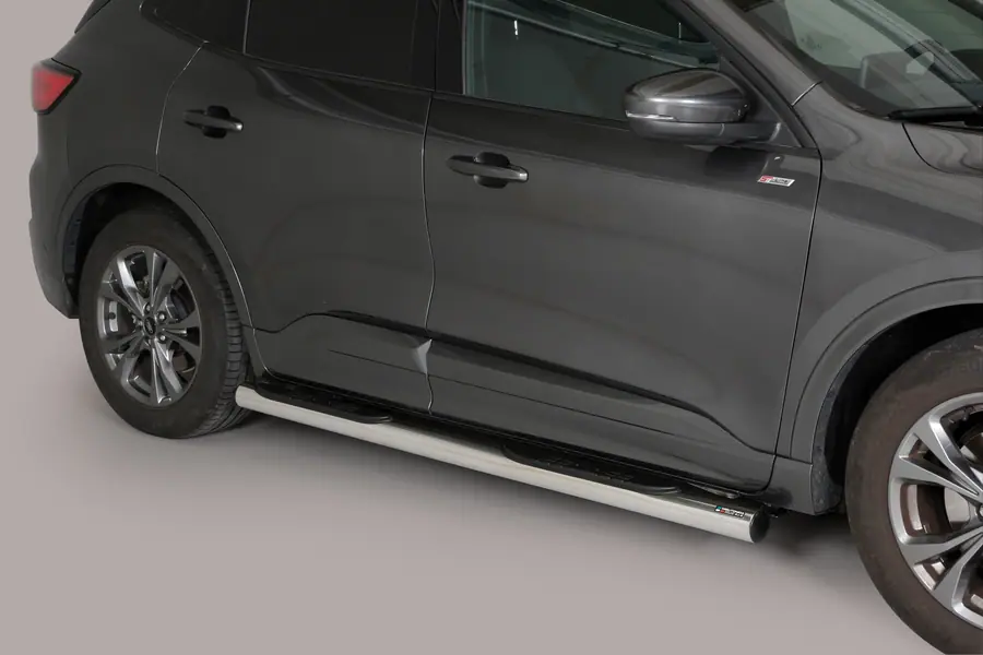 Grand Pedana side steps with plastic treads ø76, mirror polished — Ford Kuga (2019–)