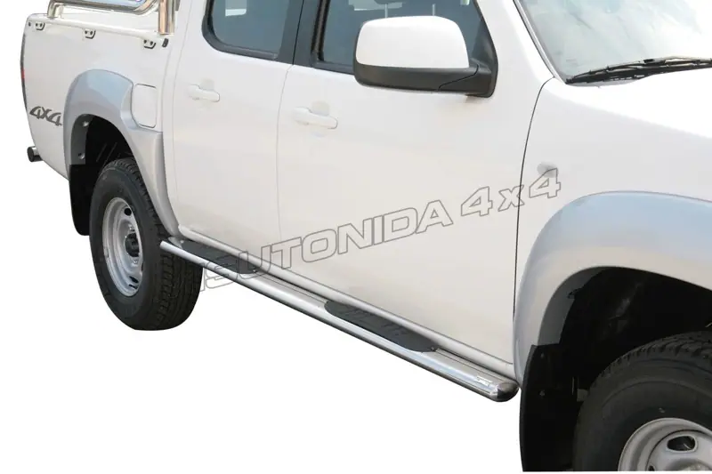 Овальные пороги Grand Pedana с пластиковыми накладками øovaal, полированная — Mazda BT-50 (2009–2012)