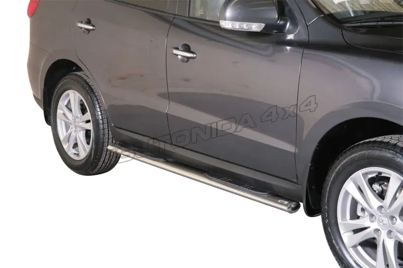 Oval Grand Pedana side steps with plastic treads øovaal, mirror polished — Hyundai Santa Fe (2010–2012)