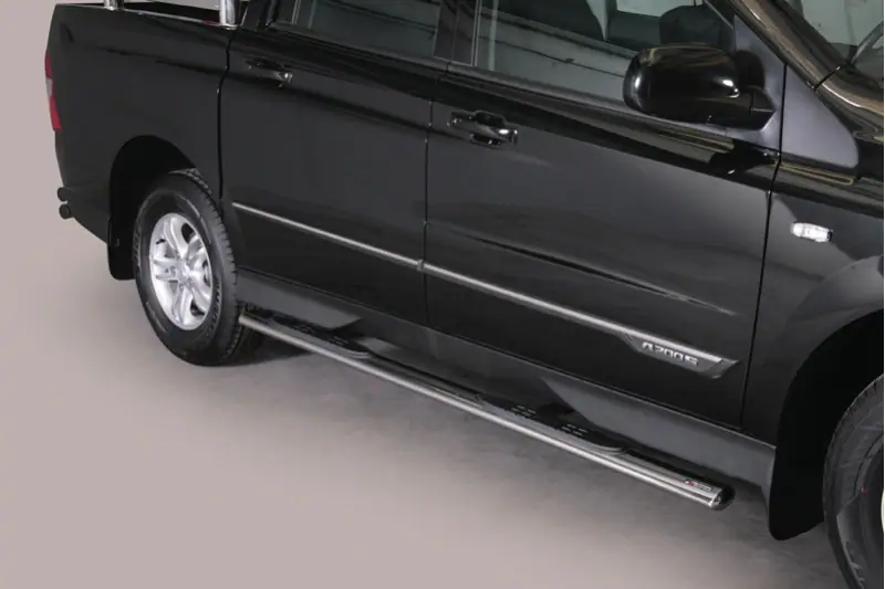 Oval Grand Pedana side steps with plastic treads øovaal, mirror polished — SsangYong Actyon Sports (2012–)