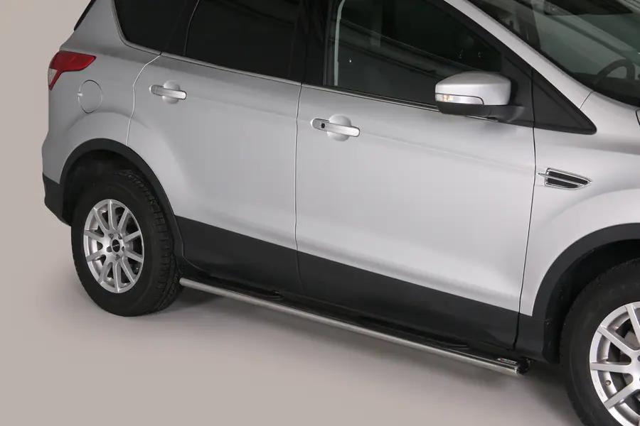 Oval Grand Pedana side steps with plastic treads øovaal, mirror polished — Ford Kuga (2012–2017)