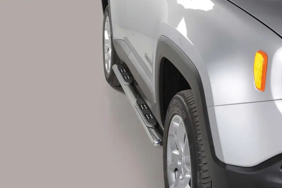 Oval Grand Pedana side steps with plastic treads øovaal, mirror polished — Jeep Renegade (2014–2018)