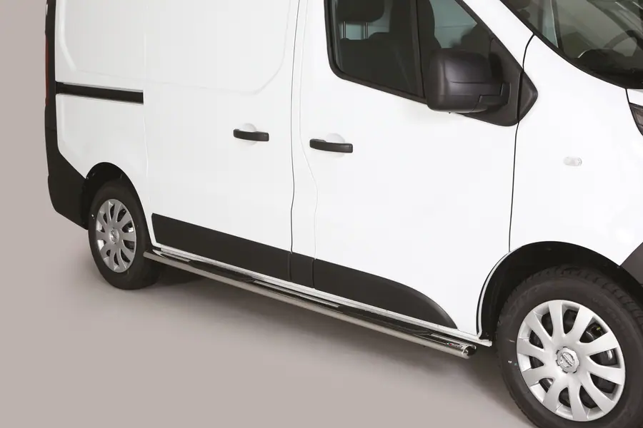 Astmelauad Grand Pedana ovaal, plastastmetega øovaal, poleeritud — Nissan NV300 (2017–)