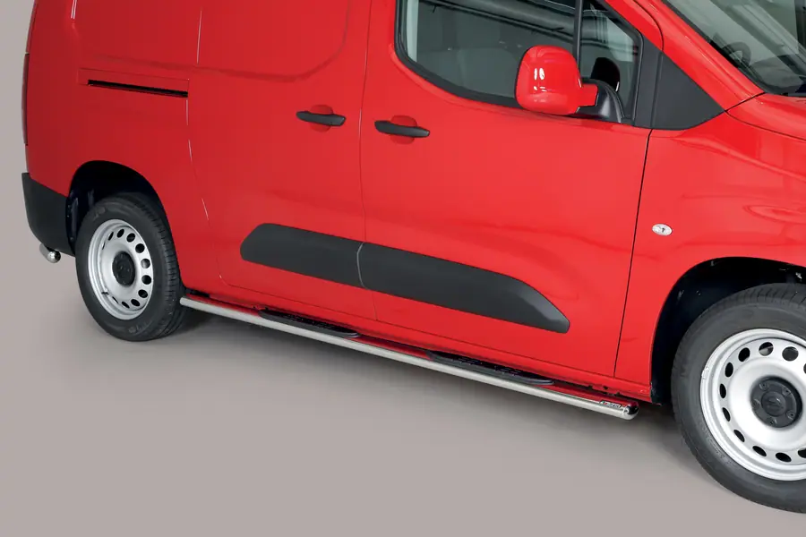 Astmelauad Grand Pedana ovaal, plastastmetega øovaal, poleeritud — Opel Combo (2019–2023)