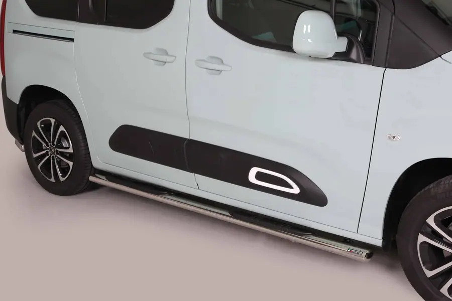 Овальные пороги Grand Pedana с пластиковыми накладками øovaal, полированная — Citroën Berlingo Van (2019–)