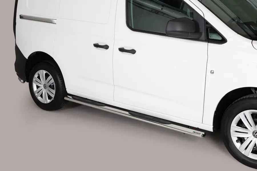 Овальные пороги Grand Pedana с пластиковыми накладками øovaal, полированная — Volkswagen Caddy (2021–)