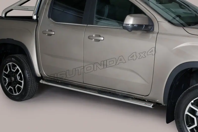 Oval Grand Pedana side steps with plastic treads øovaal, mirror polished — Volkswagen Amarok (2023–)