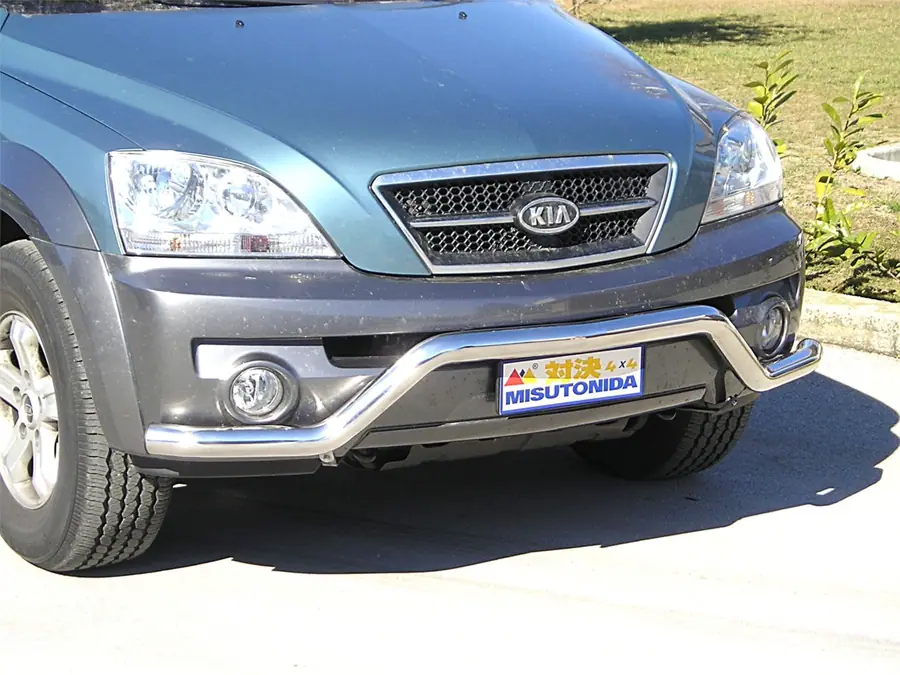 Большая передняя дуга ø63, полированная — Kia Sorento (2002–2006)