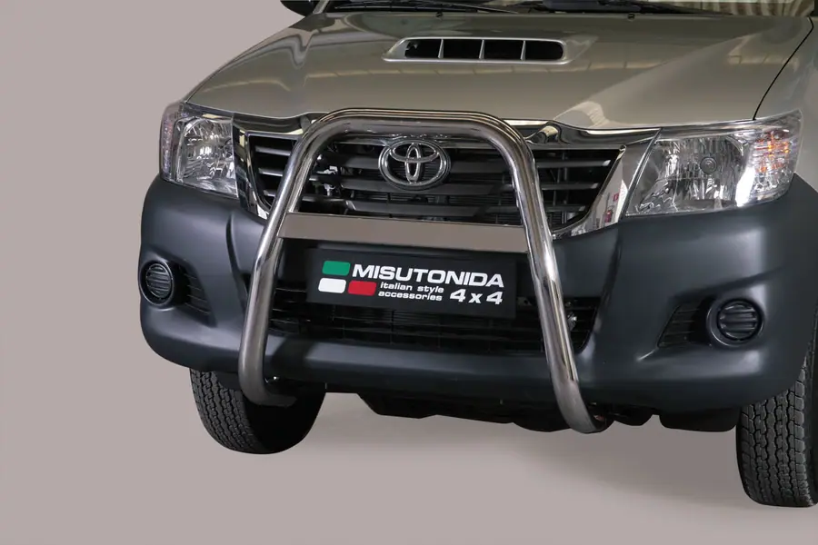 High medium bar ø63, mirror polished — Toyota Hilux (2011–2015)