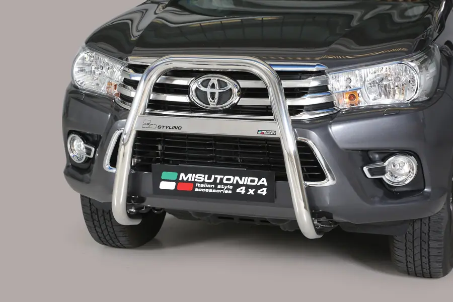 Высокая дуга Medium ø63, полированная — Toyota Hilux (2015–)