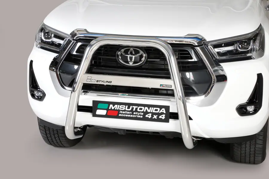 Высокая дуга Medium ø63, полированная — Toyota Hilux (2021–)
