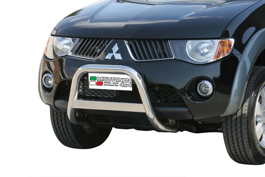 Medium bar ø63, mirror polished — Mitsubishi L200 (2006–2009)