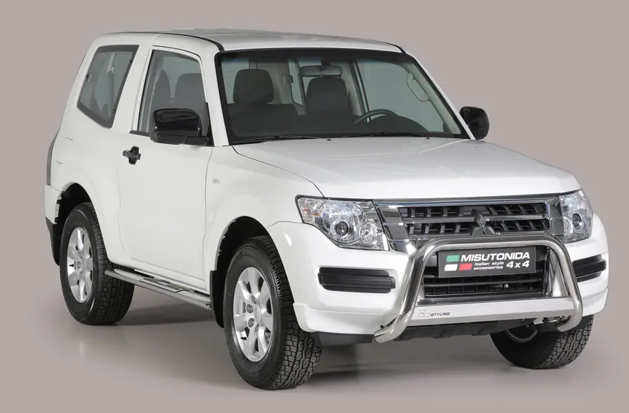 Medium bar ø63, mirror polished — Mitsubishi Pajero (2014–)