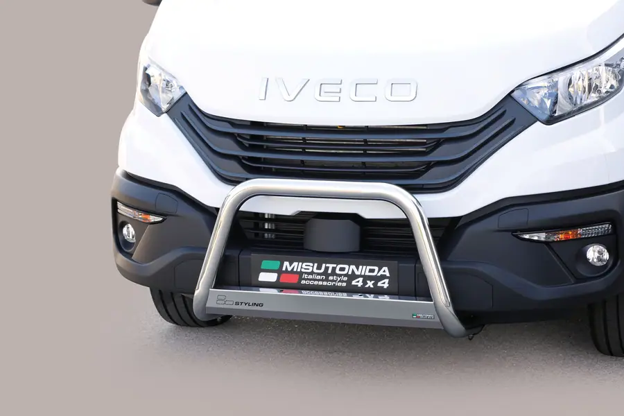 Medium bar ø63, mirror polished — Iveco Daily (2019–)