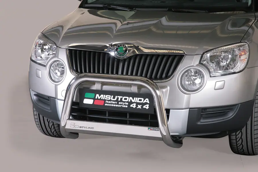 Esikaitseraud Medium, graveeringuga ø63, poleeritud — Škoda Yeti (2010–2013)