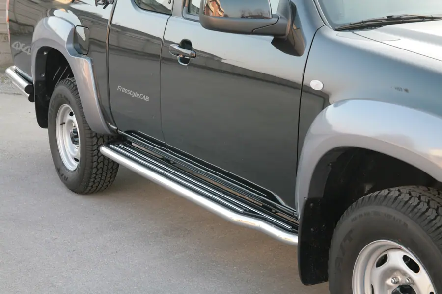 Extra-long side steps ø50, mirror polished — Mazda BT-50 (2007–2009)