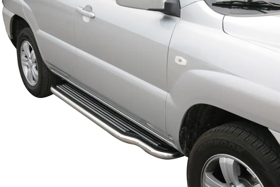 Пороги длинные ø50, полированная — Kia Sportage (2008–2010)