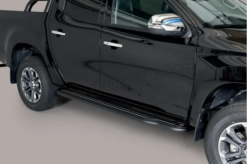 Extra-long side steps ø50, black — Mitsubishi L200 (2015–2019)