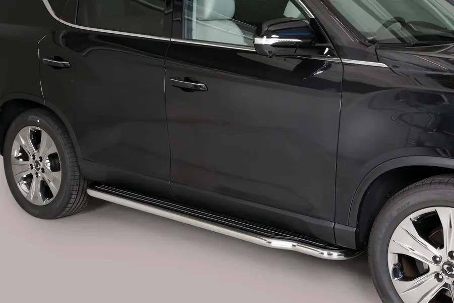 Extra-long side steps ø50, mirror polished — SsangYong Rexton (2018–)